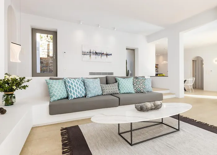 Eneos #1 Pool & Sea View, Вилла *